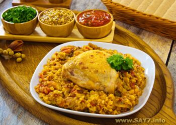 Курица с чечевицей и томатами