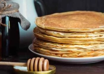 Какие блины приготовить: топ-5 вкусных рецептов