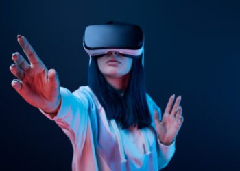 В Украине запустили сеть VR-музеев с более чем 120 экспонатами
