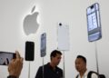 Шпионки в Кремниевой долине, спутник для Украины и что с Apple – 10 техноновостей недели