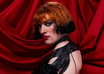 Победители Евровидения-2024 Nemo впервые приехали в Киев