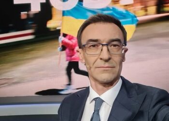 Ведущий Олег Панюта озвучил свой заработок и признался, сколько тратит в месяц