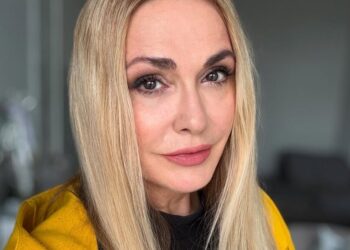 Сумская озадачила поклонников сменой прически