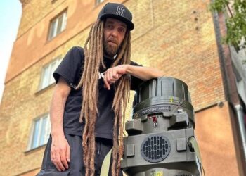 Похороны лидера Green Grey: кто пришел попрощаться с «Дизелем»