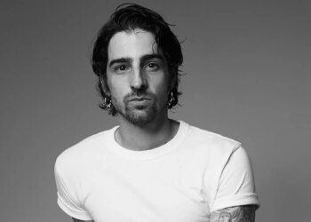 Дорофеева кусает локти! Дантес показал свое идеальное тело: горячие фото артиста