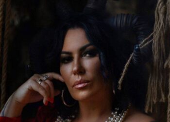 Гороскоп для каждого знака Зодиака с 15 по 21 декабря 2025 года от жрицы культа Санта Муэрте Ярославы Солодеевой (Федоровой)