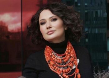 Елена Мозговая запостила редкое фото из семейного архива