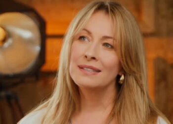 Елена Кравец впервые за долгое время показала всех детей на одном фото