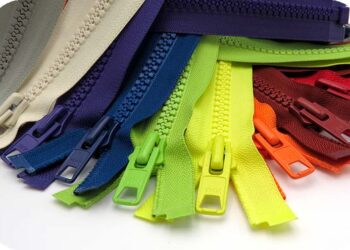 Молнии YKK купить в розницу и оптом предлагает интернет-магазин IDATEX