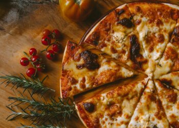 Всемирный день пиццы: как простое блюдо стало мировой легендой