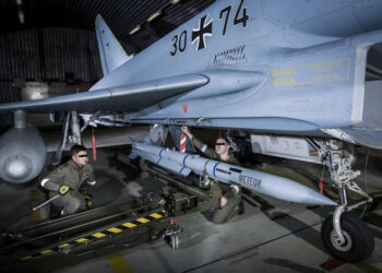Германия заказала новую партию ракет Meteor для истребителей Eurofighter: что о них известно