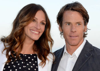 Редкий выход: Джулия Робертс посетила «Золотой глобус-2026» вместе с мужем