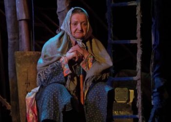 Почти потеряла зрение: актрисе из сериала «Поймать Кайдаша» нужна срочная операция — что произошло?