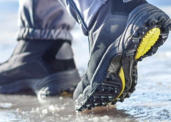 Возьмите с собой картошку на улицу: странный трюк, с которым вы не будете скользить по скользкой дороге