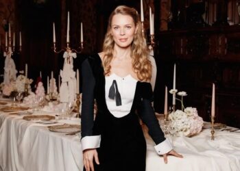 Фреймут запостила свои свежие фото по случаю 44-летия