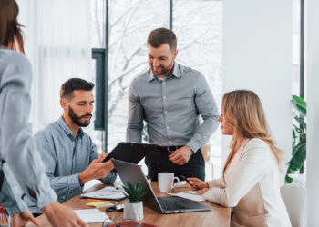 Украинские компании могут получить до $150 000 кредита от Microsoft