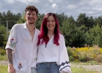 Муж MamaRika забавно поздравил ее с 6-летием брака