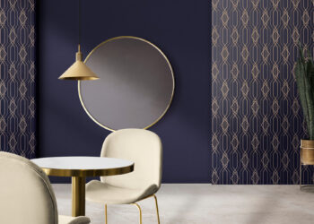 Магия иллюзии: 5 дизайнерских приемов с обоями, которые делают квартиру светлой и просторной