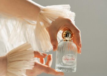 Настоящие леди так не делают: 5 ошибок в использовании духов, которых следует избегать