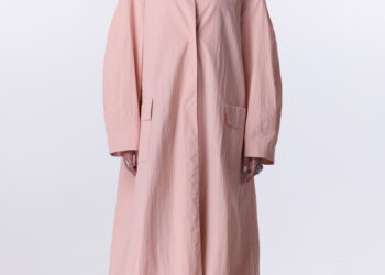 Стилистка назвала 7 вещей, без которых не представляет актуальный весенний гардероб (ФОТО)