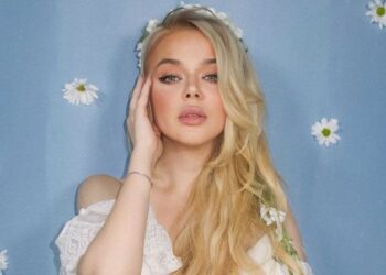 «Ела как маленькая лошадка»: Гросу объяснила, почему ходила в детсад только три месяца