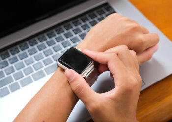 Смарт-часы нового поколения смогут работать от тепла человеческого тела