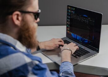 Сайт Львовского городского совета обновили для людей с нарушениями зрения