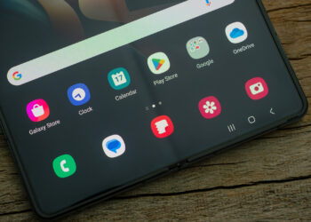 Стало известно, какие приложения поддерживают спутниковую связь на смартфонах Samsung