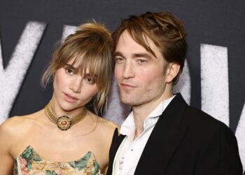 Возлюбленная Роберта Паттинсона показала, как они отпраздновали 2-летие дочери