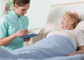 Пансионат для лежачих больных: особенности ухода и проживания