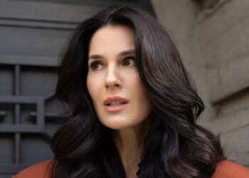 Ефросинина объяснила, почему современные женщины не хотят замуж