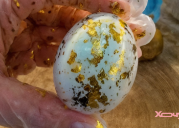 Гости подумают, что яйца золотые: пасхальный декор «на миллион» (ВИДЕО)