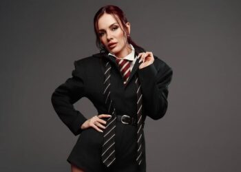 MamaRika до сих пор не вылетела из ОАЭ и переносит концертный тур