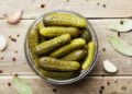 Эти огурцы целый год будут крепкими и хрустящими: назвали 3 идеальных сорта для консервации
