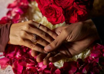 Секрет «железного» союза: 5 простых привычек, спасающих браки от развода даже в самые тяжелые времена