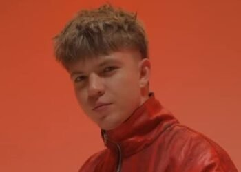 Очередная кража: российский певец сплагиатил хит DREVO