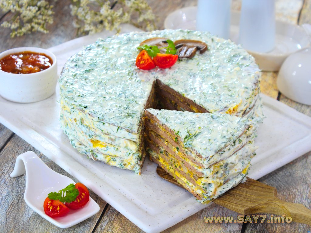 Торт из куриной печени с грибами