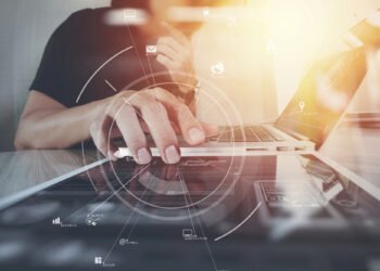 В Минцифре назвали 5 областей, где активнее всего внедряют оптоволоконный интернет