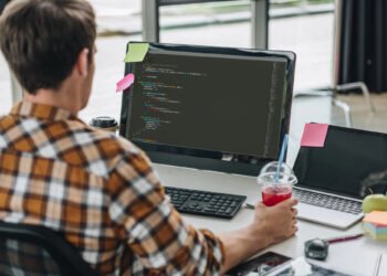 В Украине стартовал новый набор для ветеранов-предпринимателей в IT с фондом $50 000