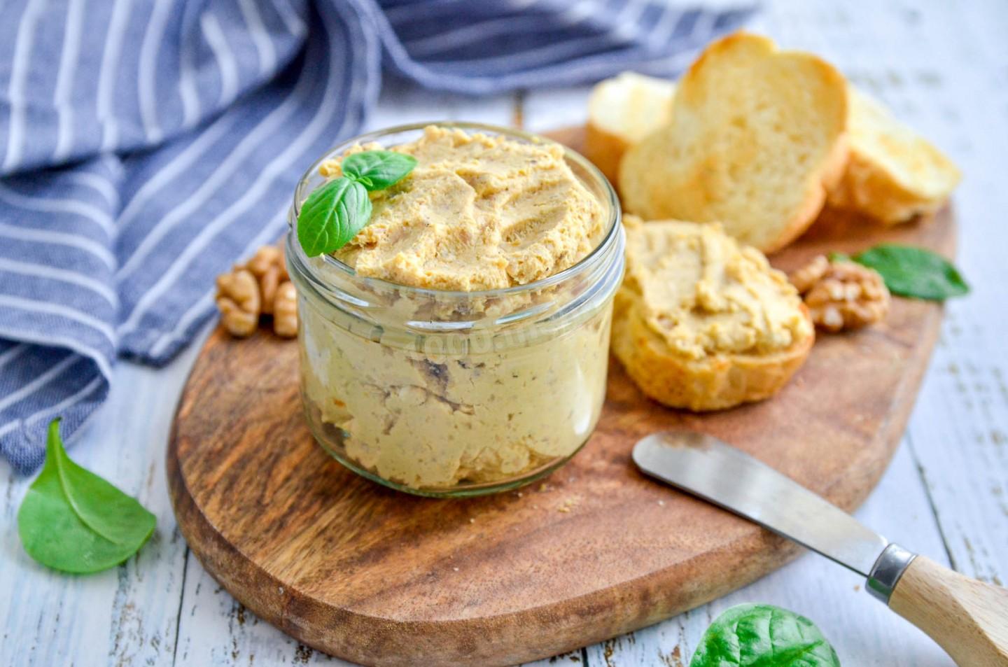 Такая баночка должна быть в каждом холодильнике: вкусная мясная закуска (РЕЦЕПТ)