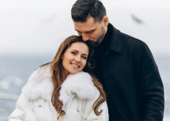 Избранник Денисенко рассказал об их бизнесе и трудностях