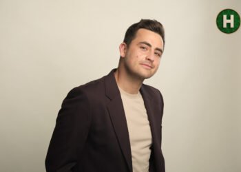 Фима Константиновский рассказал, как собирал донаты на армию: «Раздавал еду работникам в магазине»