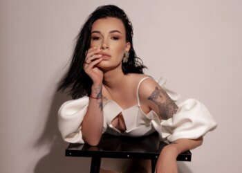 10 лучших песен Анастасии Приходько, пробирающих к муравьям (КЛИПЫ)