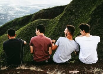 То, чему не научат в школе: 100 неожиданных фактов о мужчинах, объясняющих все в отношениях