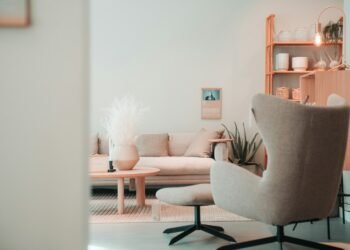 Эта мебель делает интерьер дешевым и устаревшим: 8 ошибок, которые портят дом