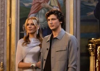 Жених Никитюк показал лицо их сына