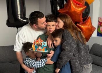 Жена Решетника показала свою беременность