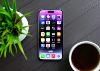 iPhone зможе самостійно створювати субтитри для відео в iOS 27