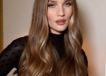 Эти 10 beauty-трюков помогут сделать невероятно устойчивый макияж, который будет держаться весь день