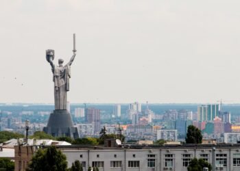 Вы могли их даже не слышно: лучшие песни о Киеве (КЛИПЫ)